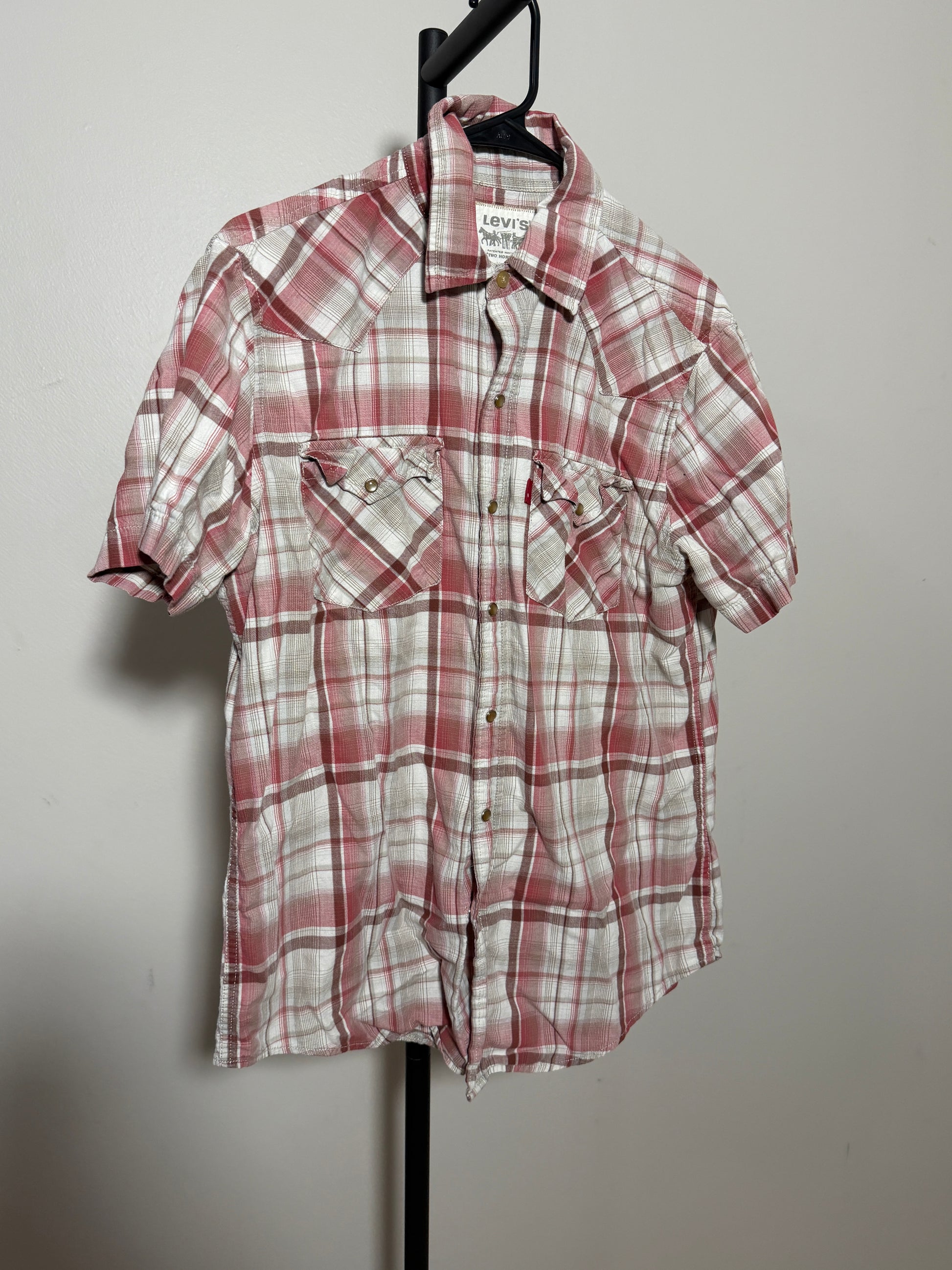 Levi's Short Sleeve Plaid Shirt Medium