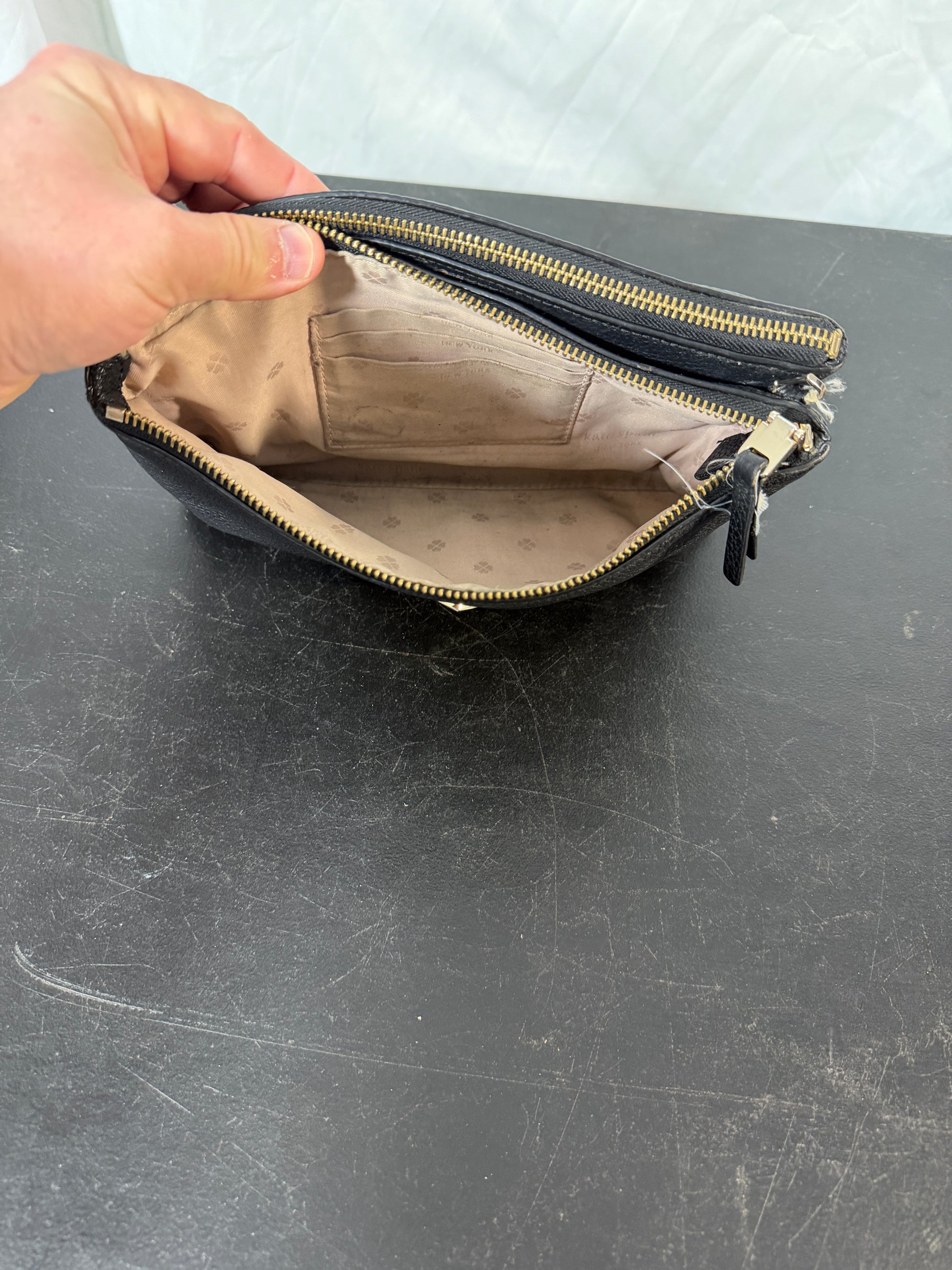 Kate Spade New York Black Leather Pouch - photo 3