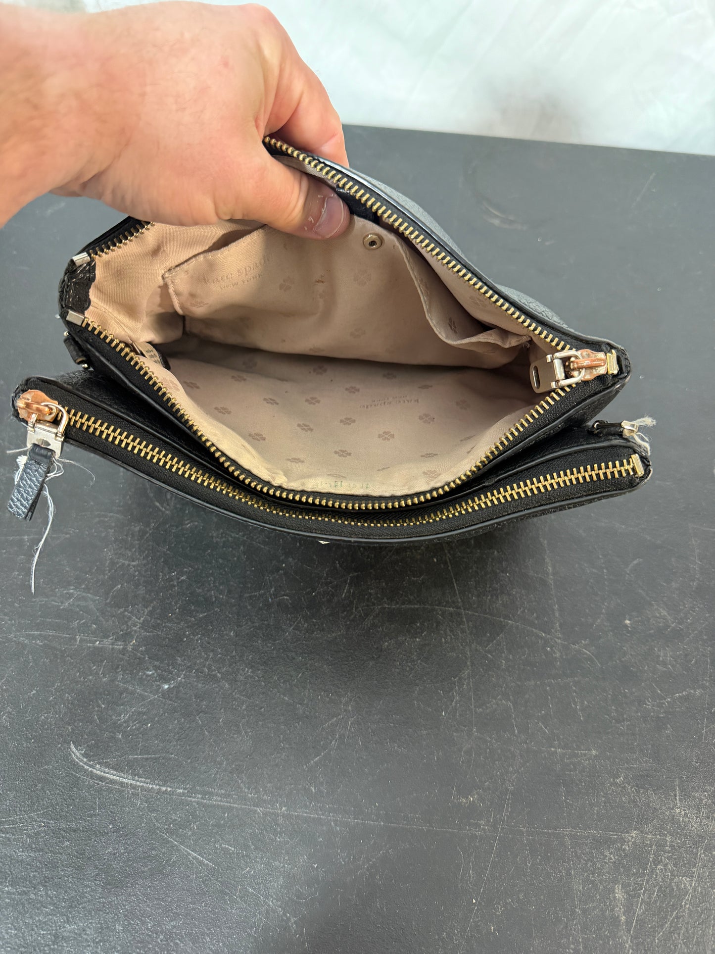 Kate Spade New York Black Leather Pouch - photo 5