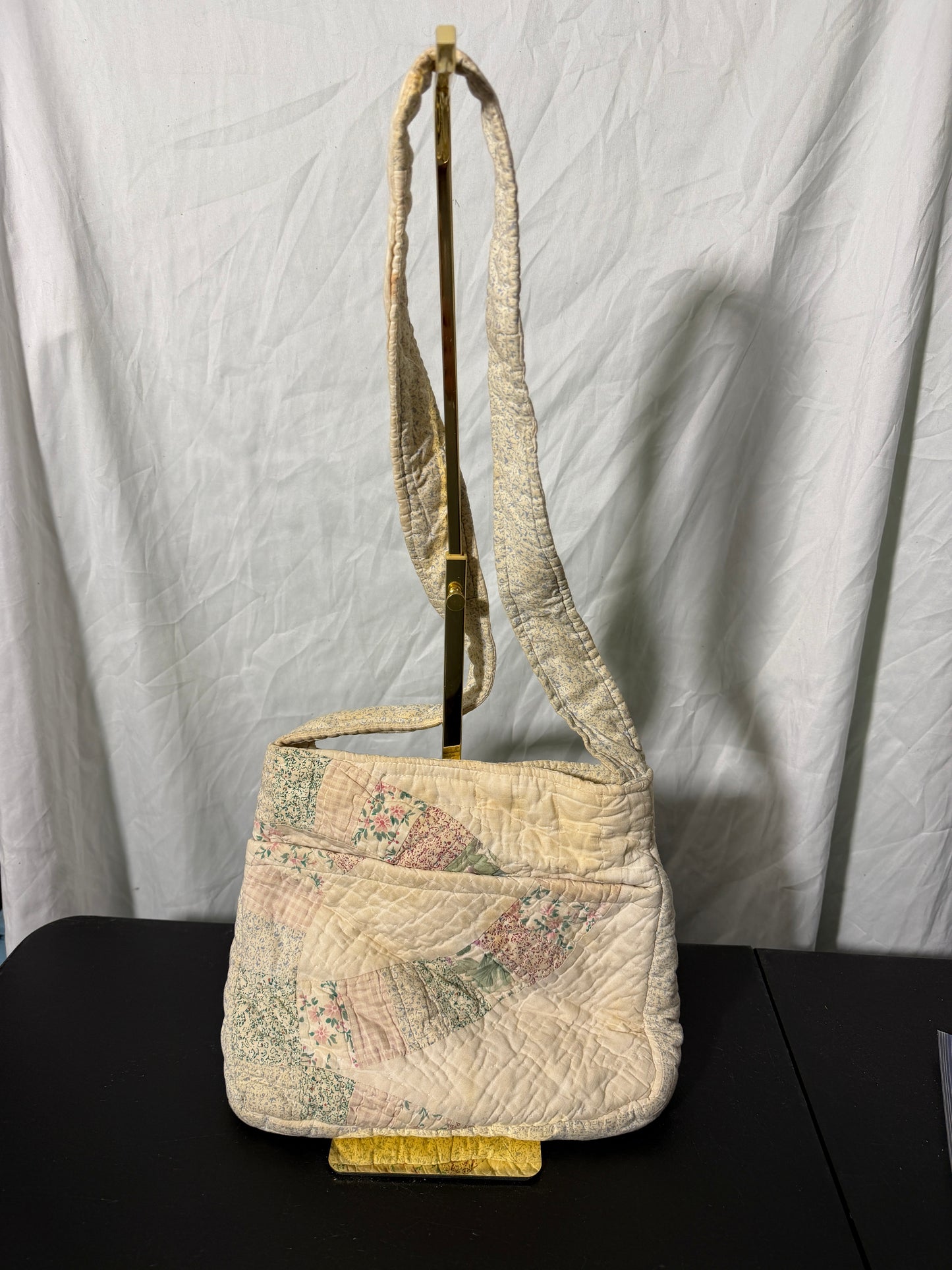 Quilted Floral Patchwork Handbag - photo 7