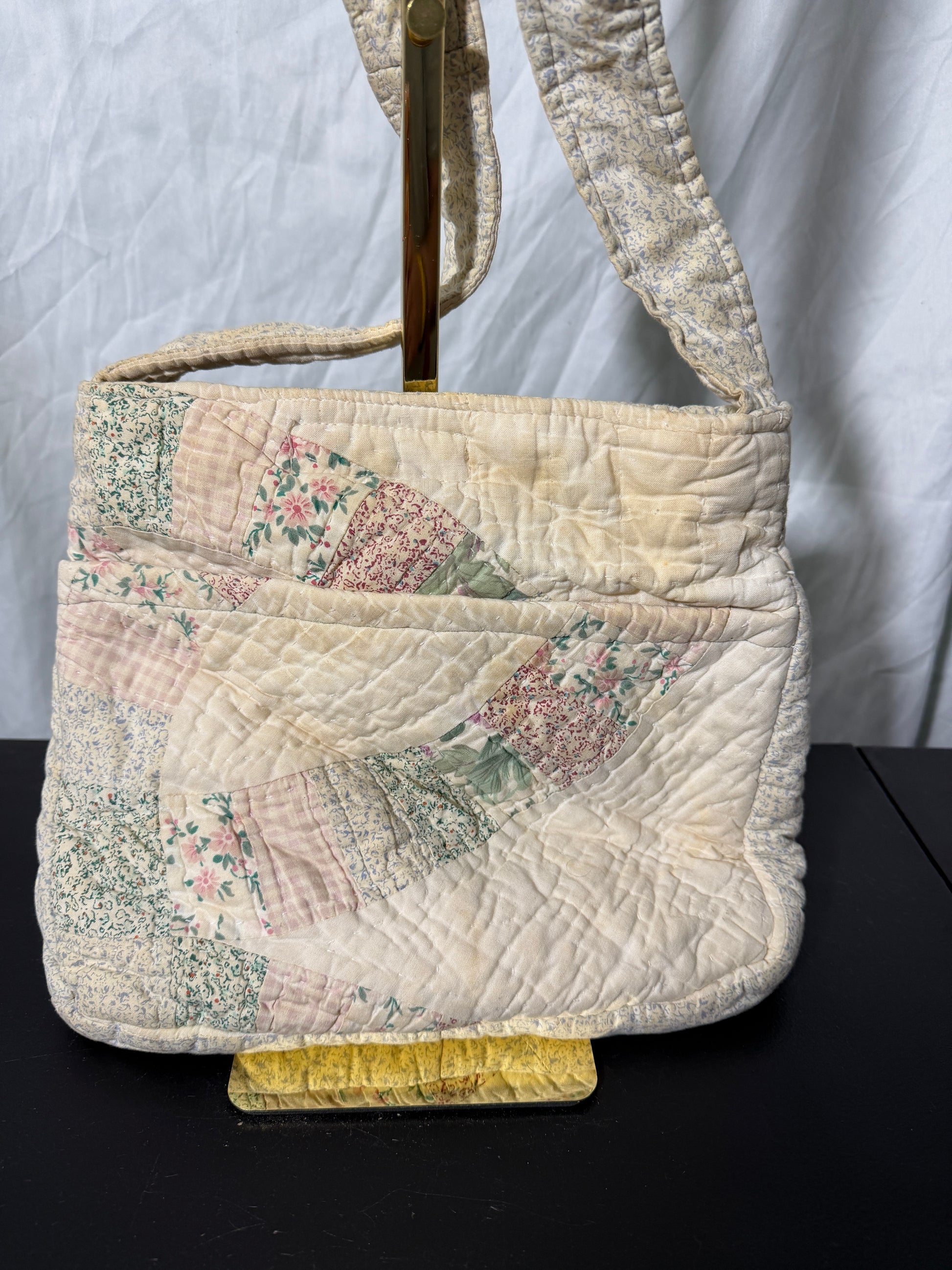 Quilted Floral Patchwork Handbag - photo 8