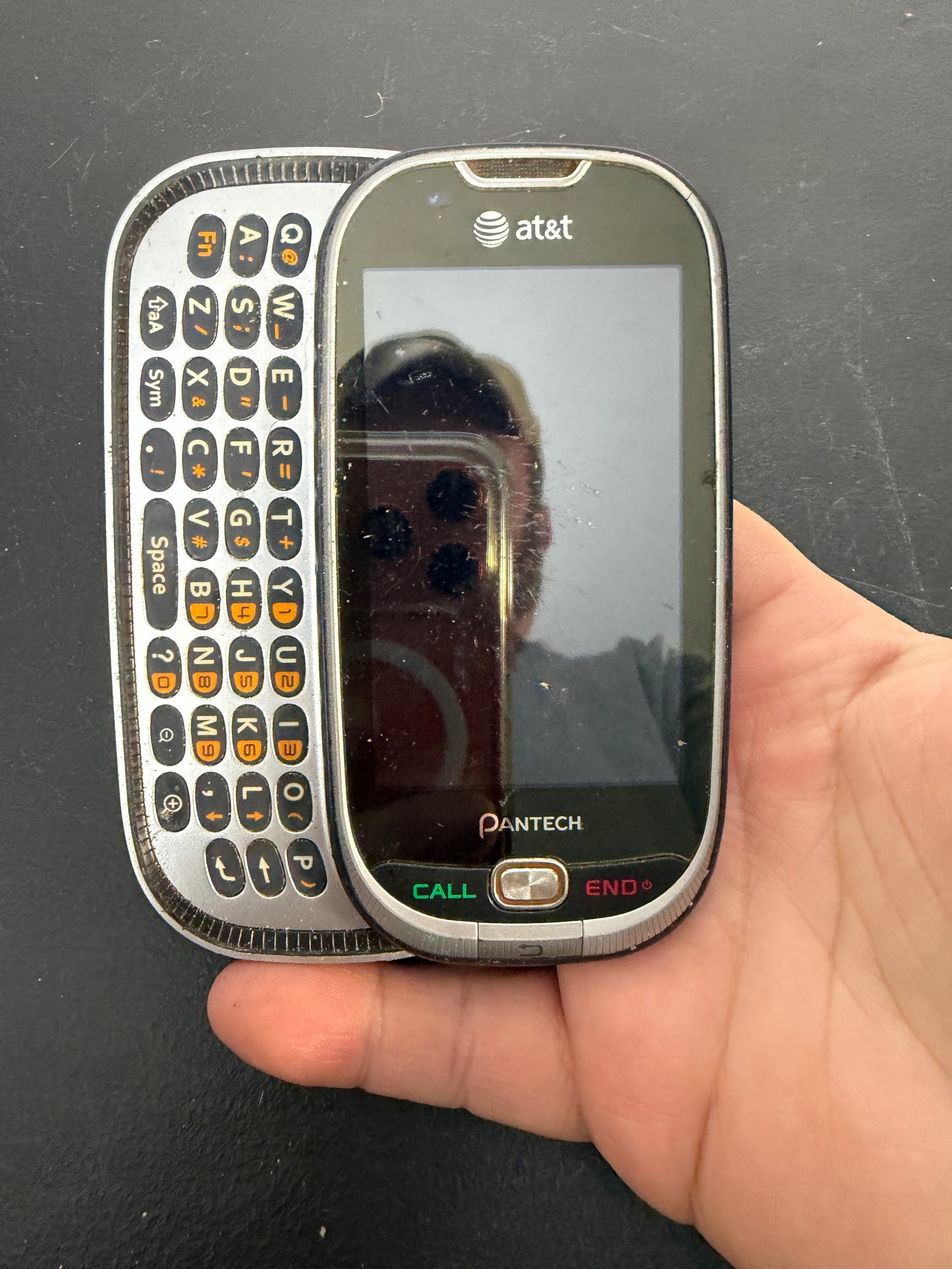 Pantech Ease AT&T Flip Phone - photo 2