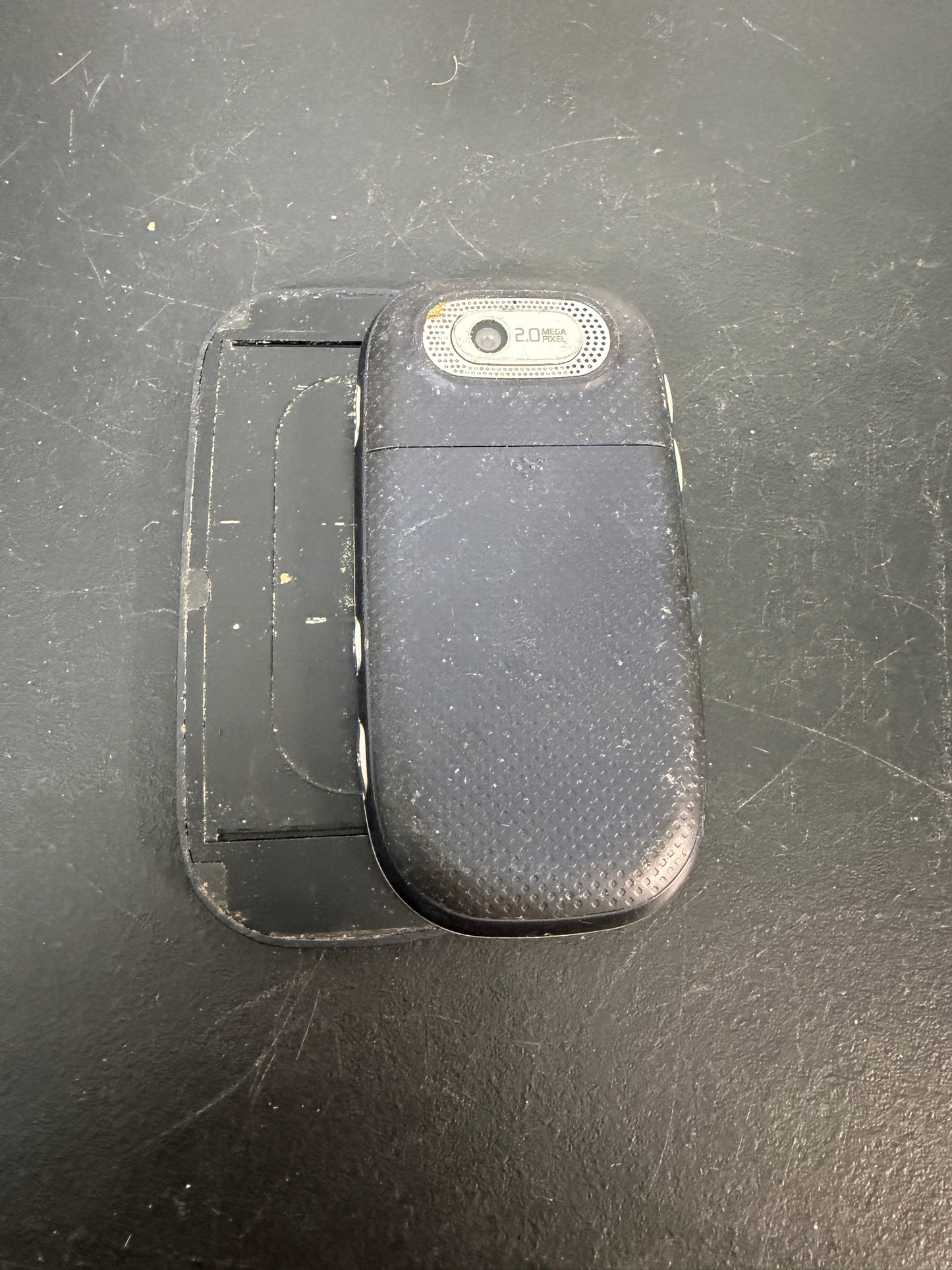 Pantech Ease AT&T Flip Phone - photo 3