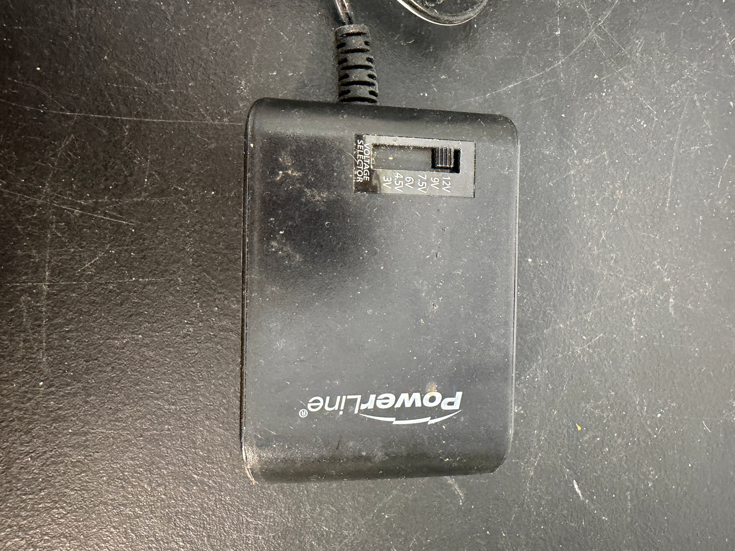 Powerline Universal AC Adapter - photo 2