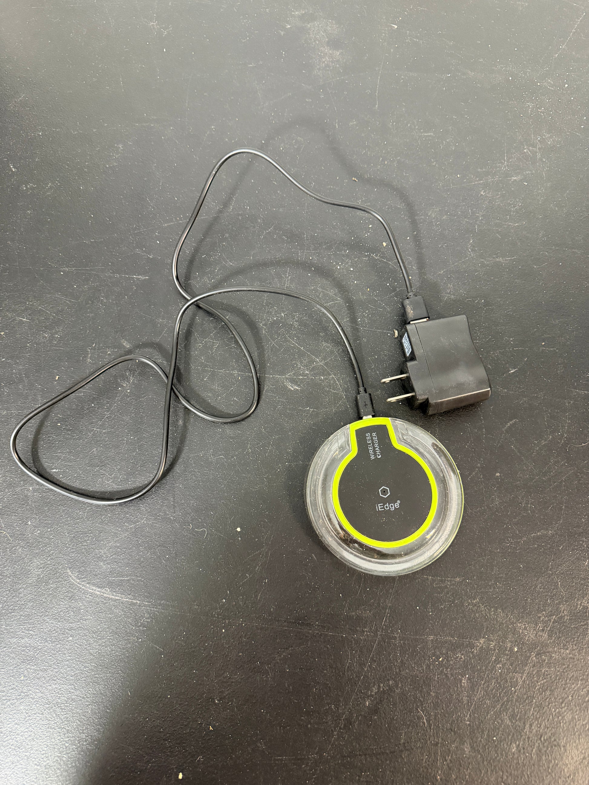 iEdge Wireless Charger with Power Adapter