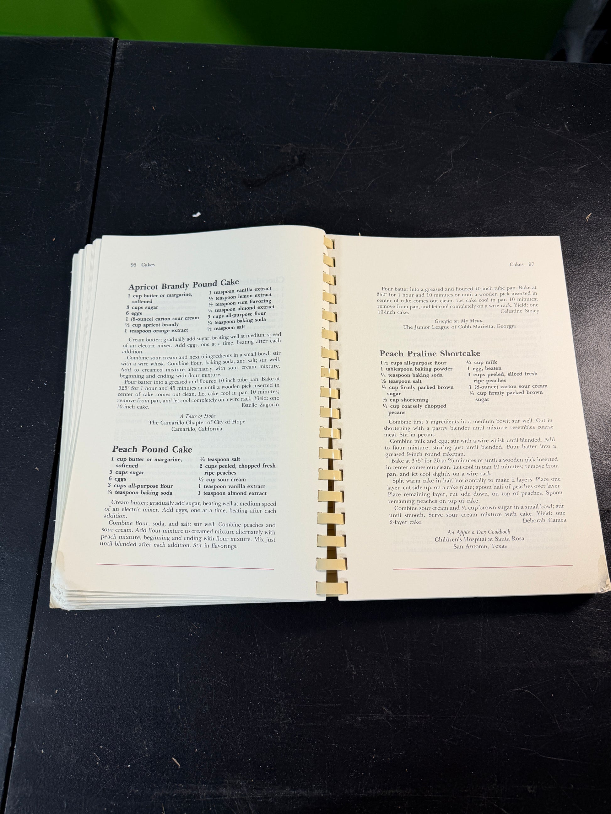 America's Best Recipes: A 1991 Hometown Collection First Printing Cookbook by Oxmoor House - photo 5