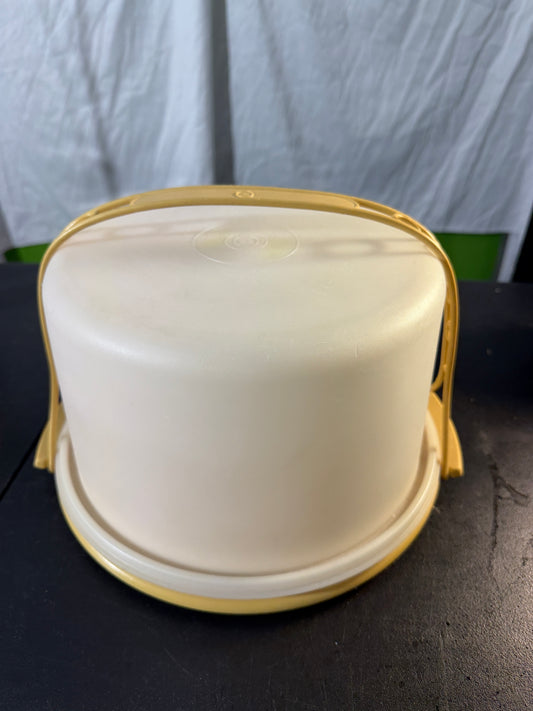 Tupperware Yellow Cake Carrier