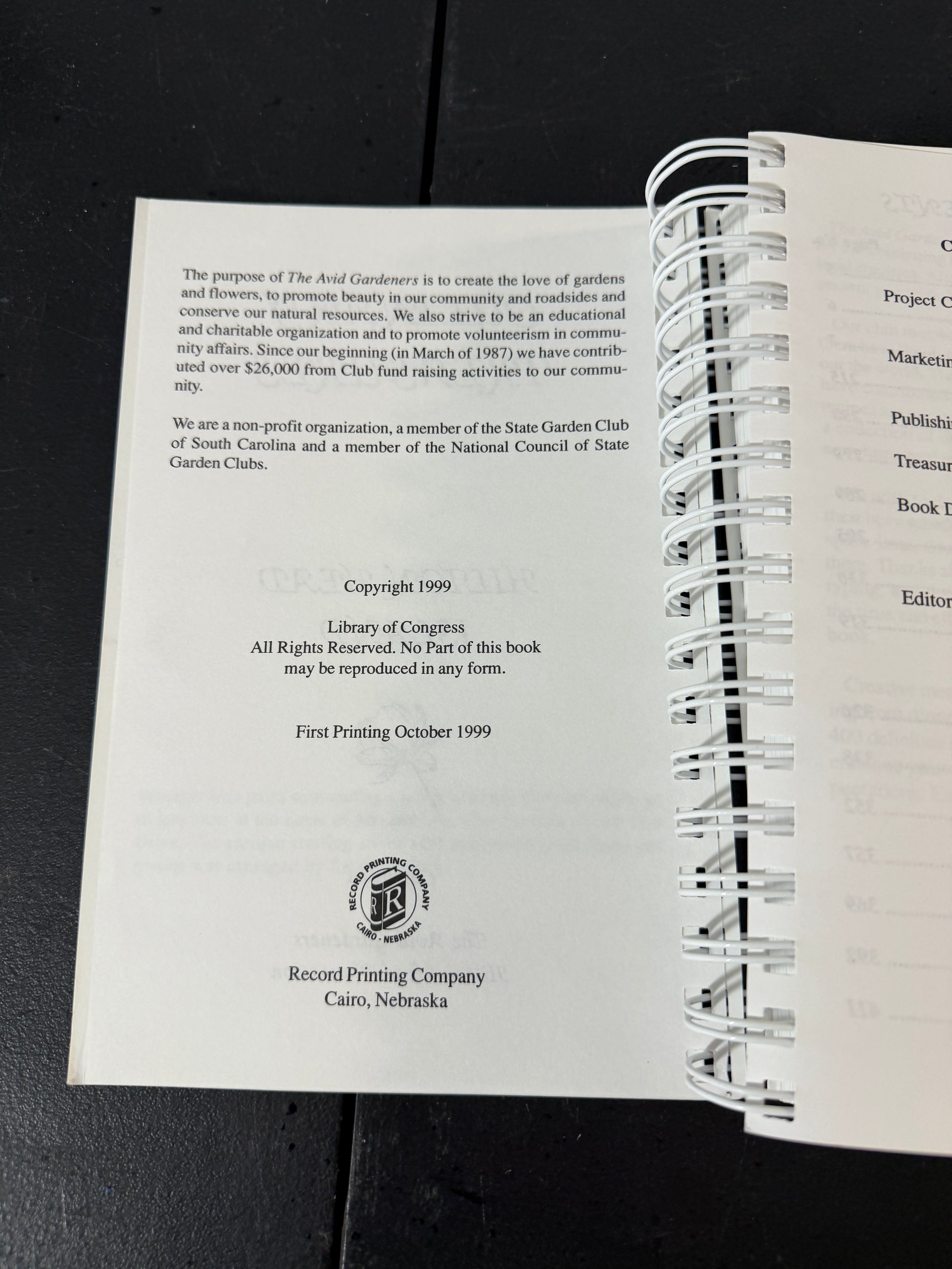 The Avid Gardeners Culinary Treasures First Printing October 1999 Cookbook - photo 4