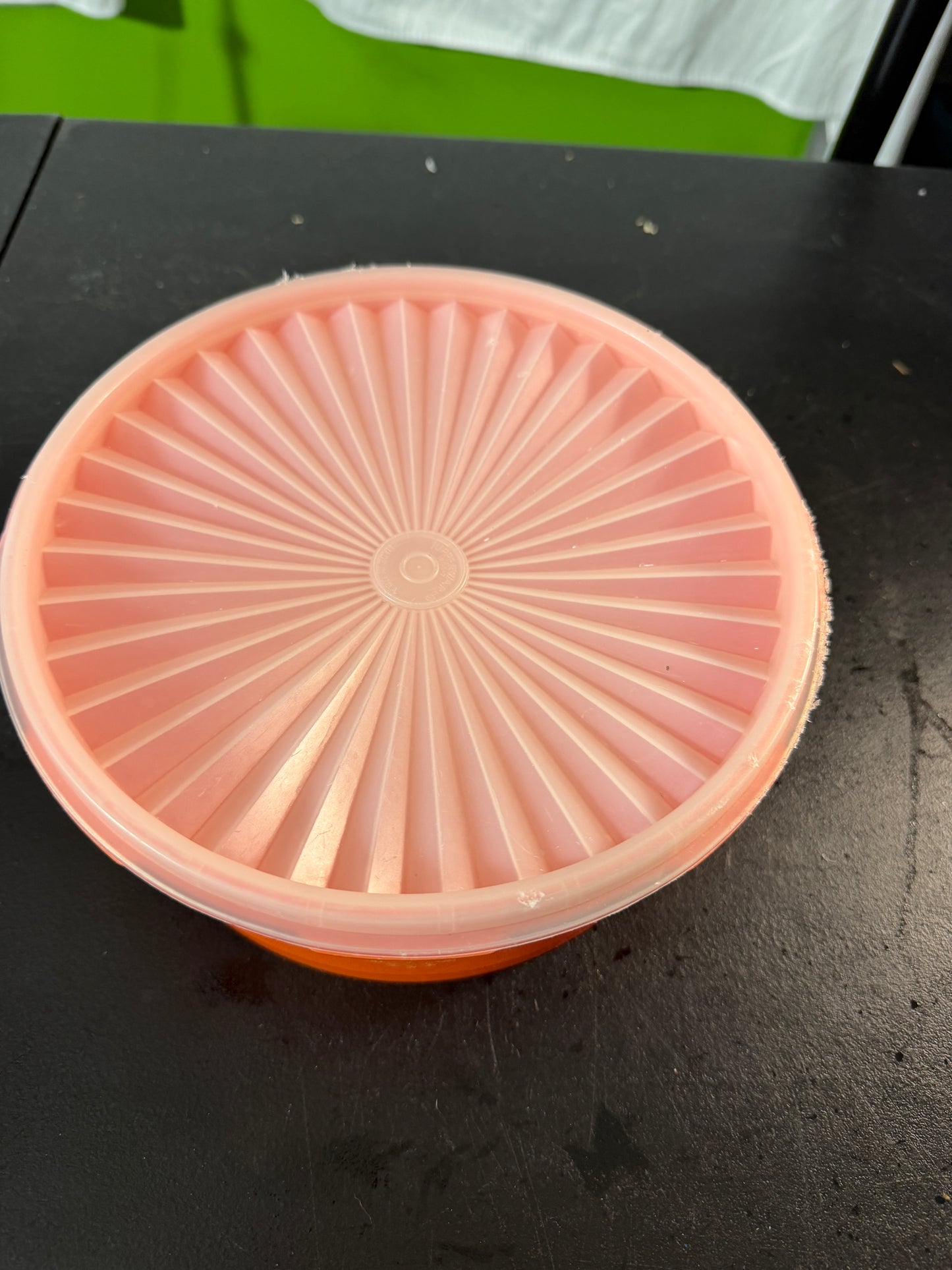 Tupperware Orange Bowl with Pink Lid - photo 2