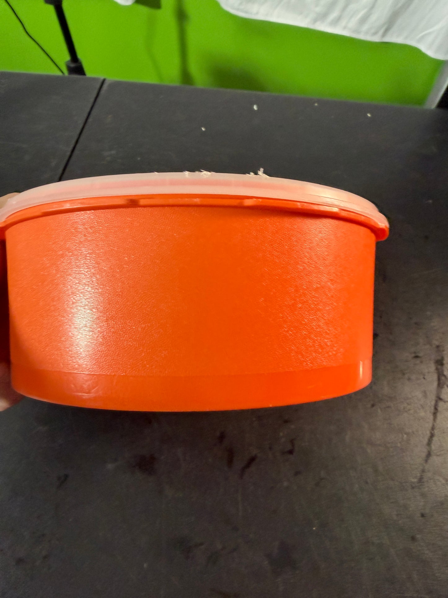 Tupperware Orange Bowl with Pink Lid - photo 4