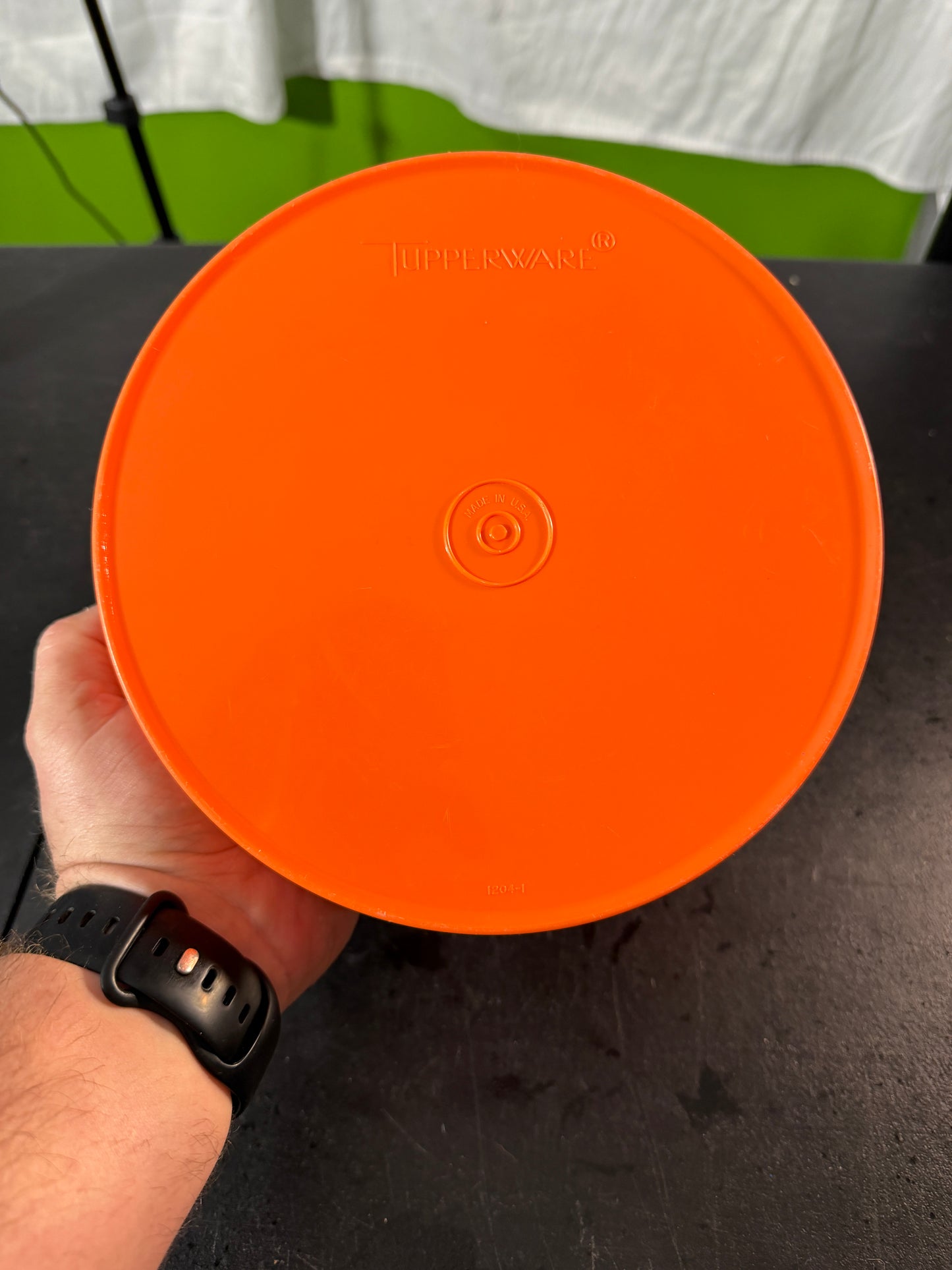 Tupperware Orange Bowl with Pink Lid - photo 5