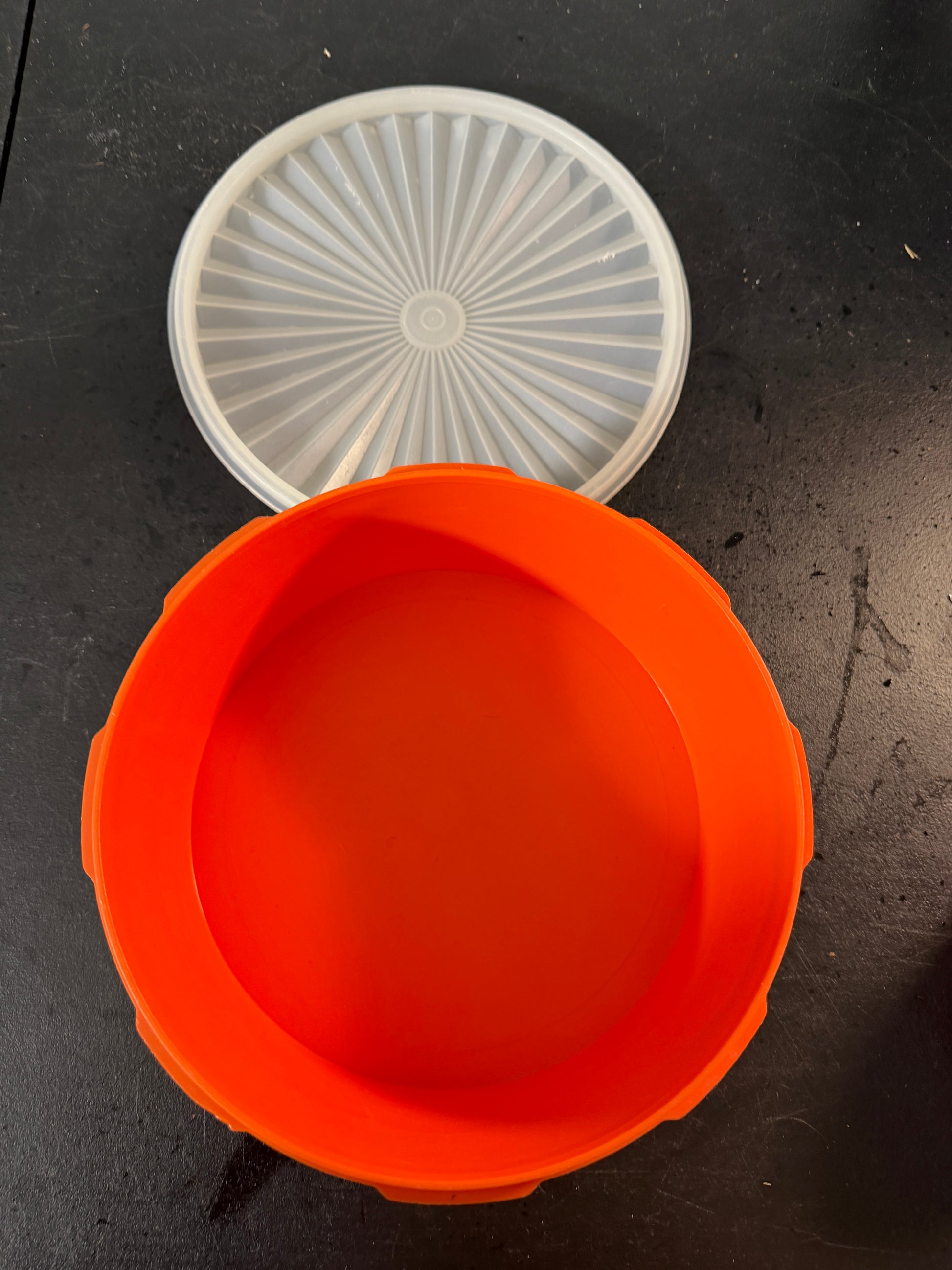 Tupperware Orange Bowl with Lid - photo 4