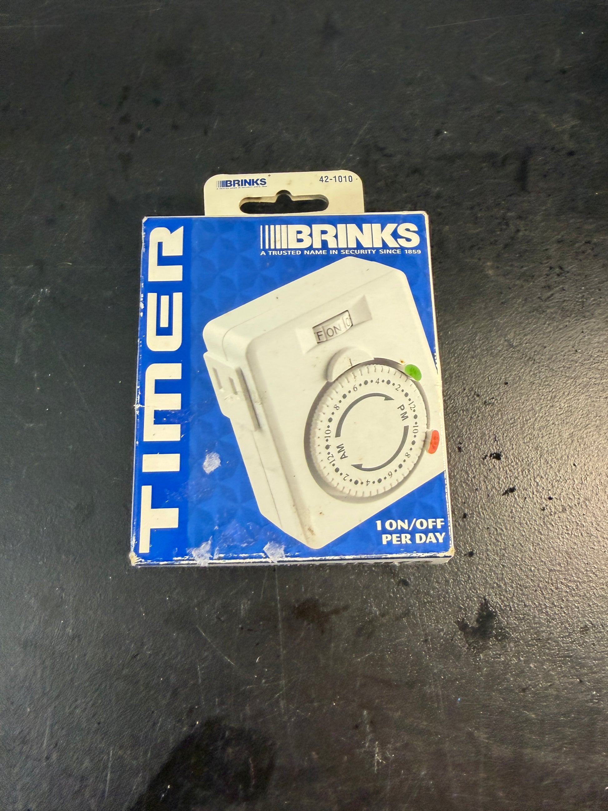 Brinks Mechanical Timer Model 42-1010