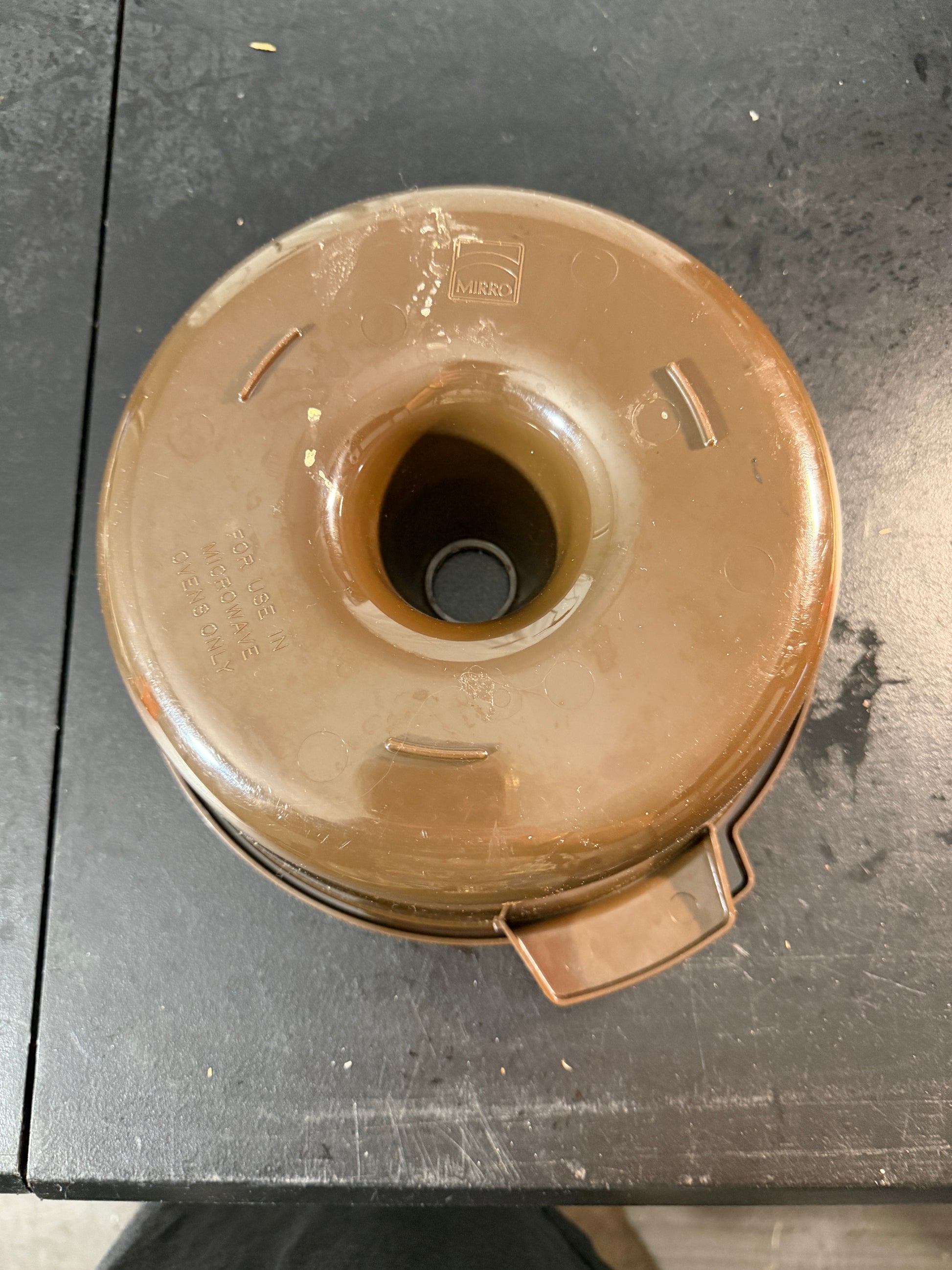 Mirro Microwave Brown Cake Pan 8 Cup - photo 3
