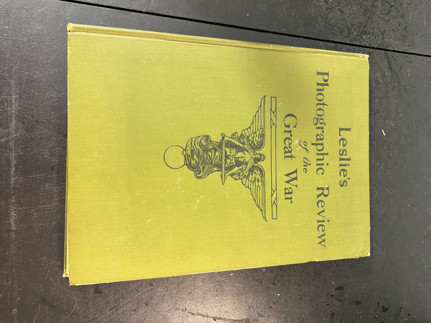 Leslie's Photographic Review of the Great War Hardcover