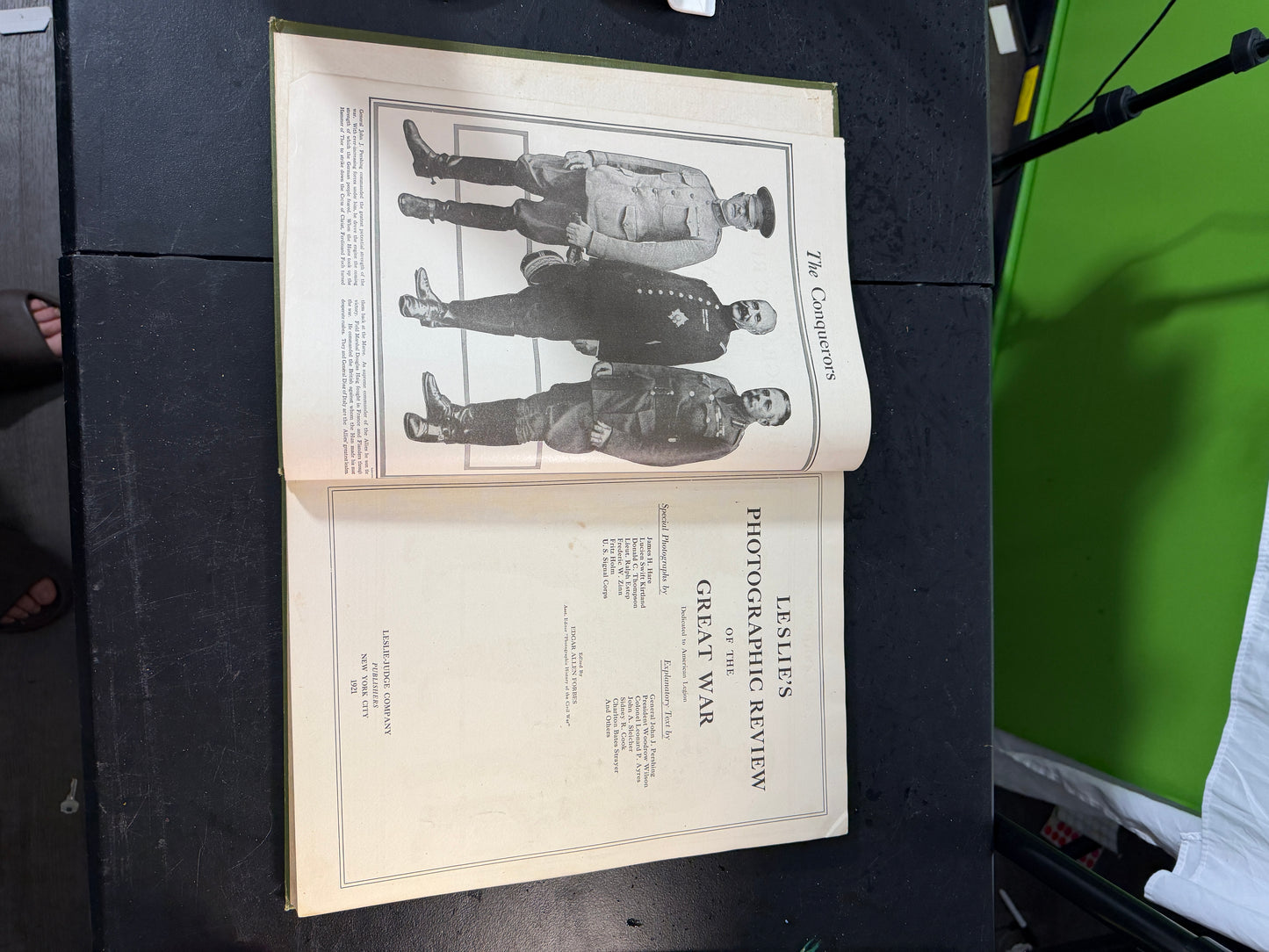 Leslie's Photographic Review of the Great War Hardcover - photo 3
