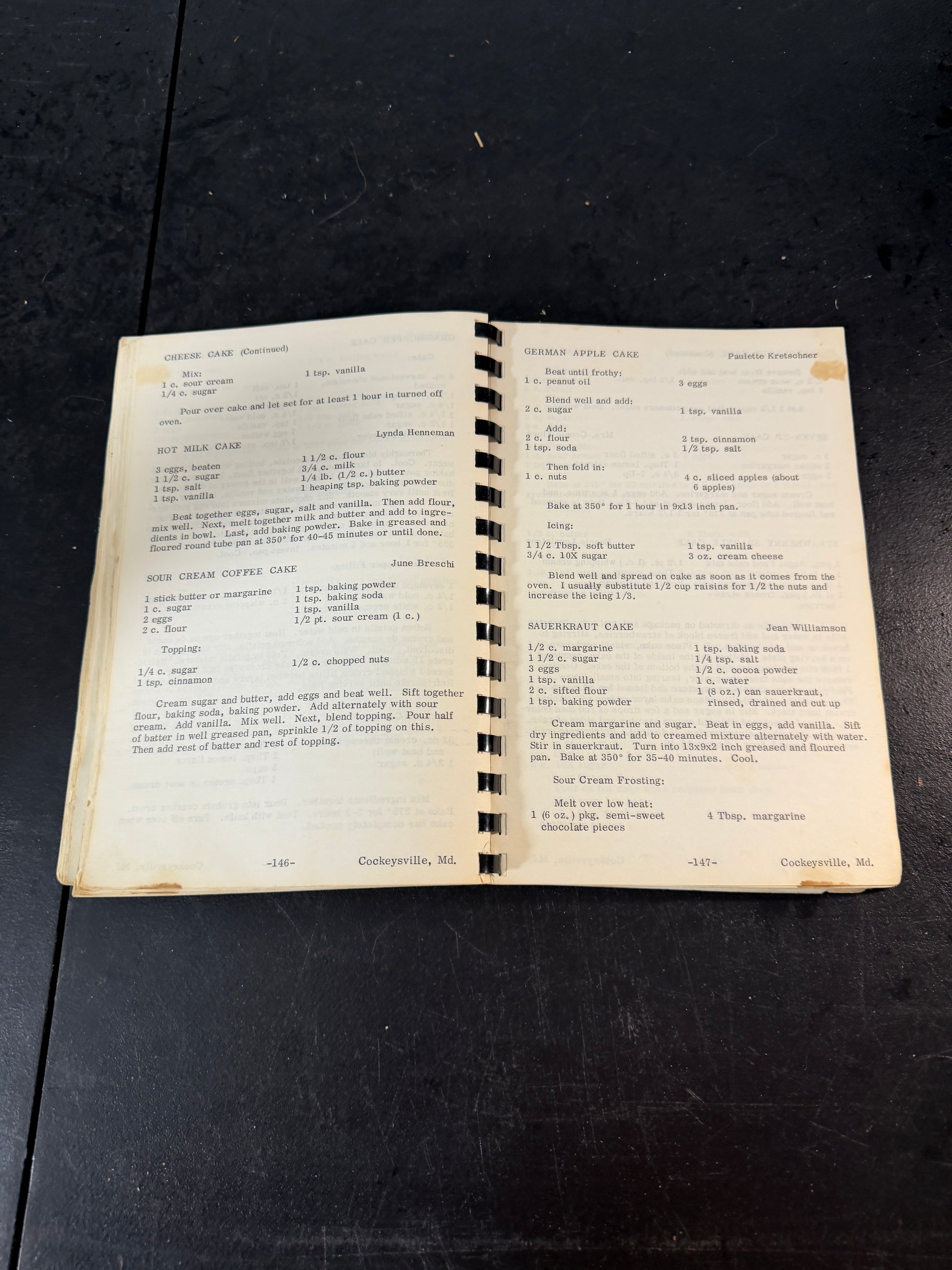 Springdale Women's Club Springdale's Favorite Recipes Cookbook 1976 - photo 11