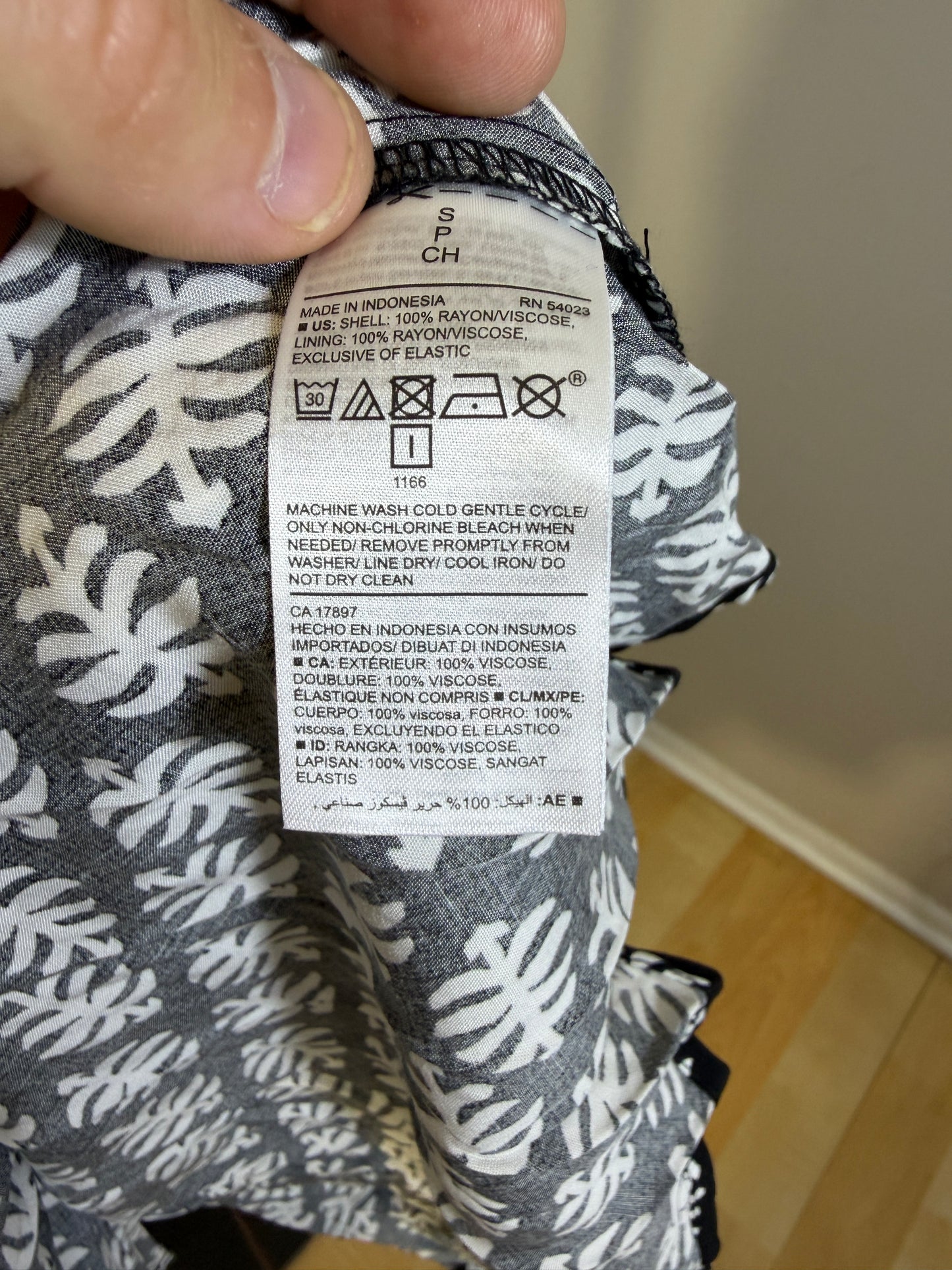 Old Navy Women's Small Black White Leaf Print Dress - photo 4