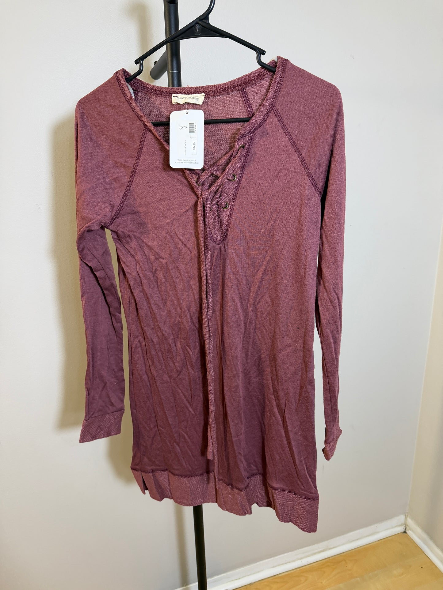 Pretty Little Thing Women's Small Long Sleeve Tunic Top
