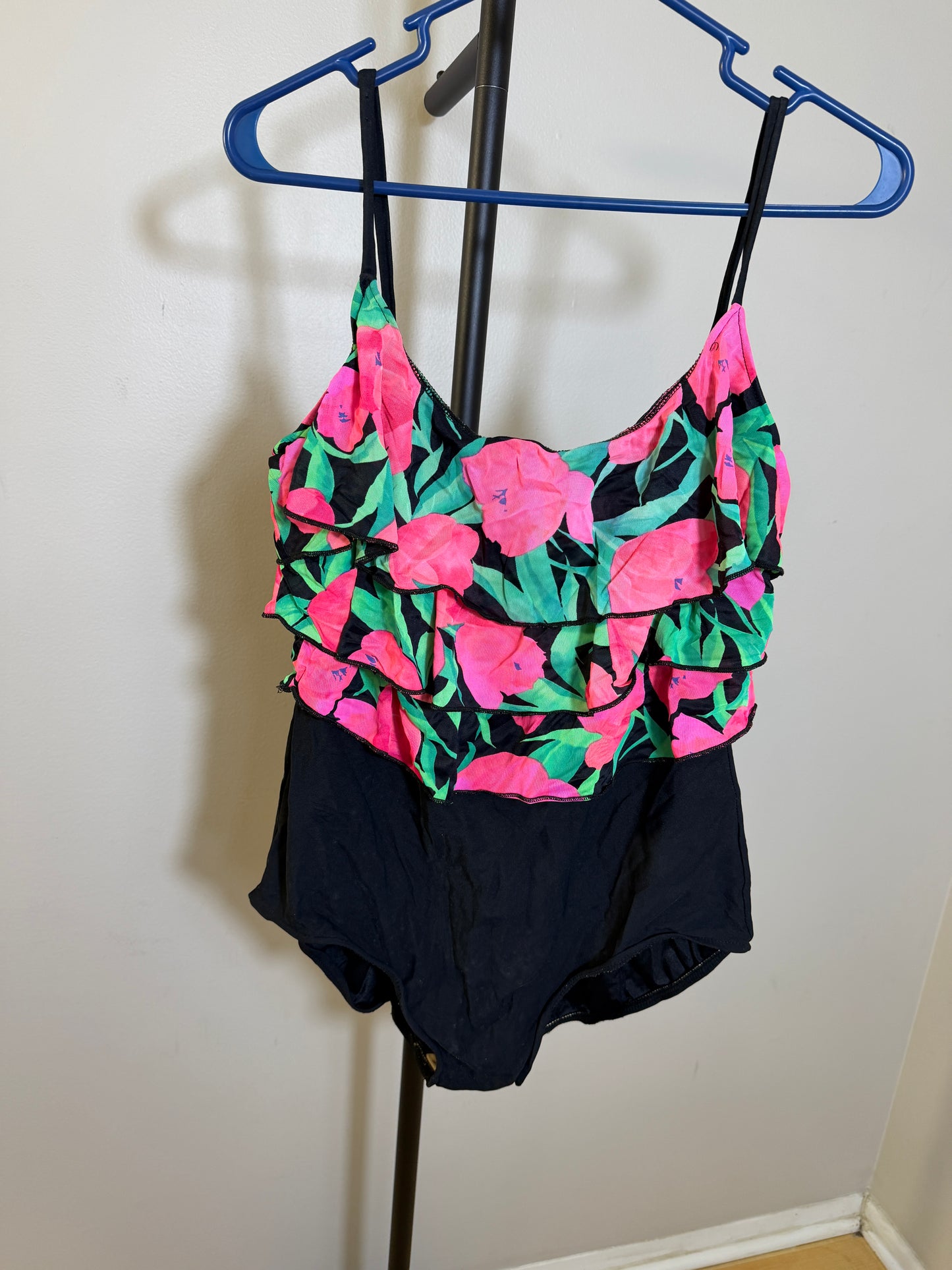 Coco Beach Women's Swimsuit Size 18