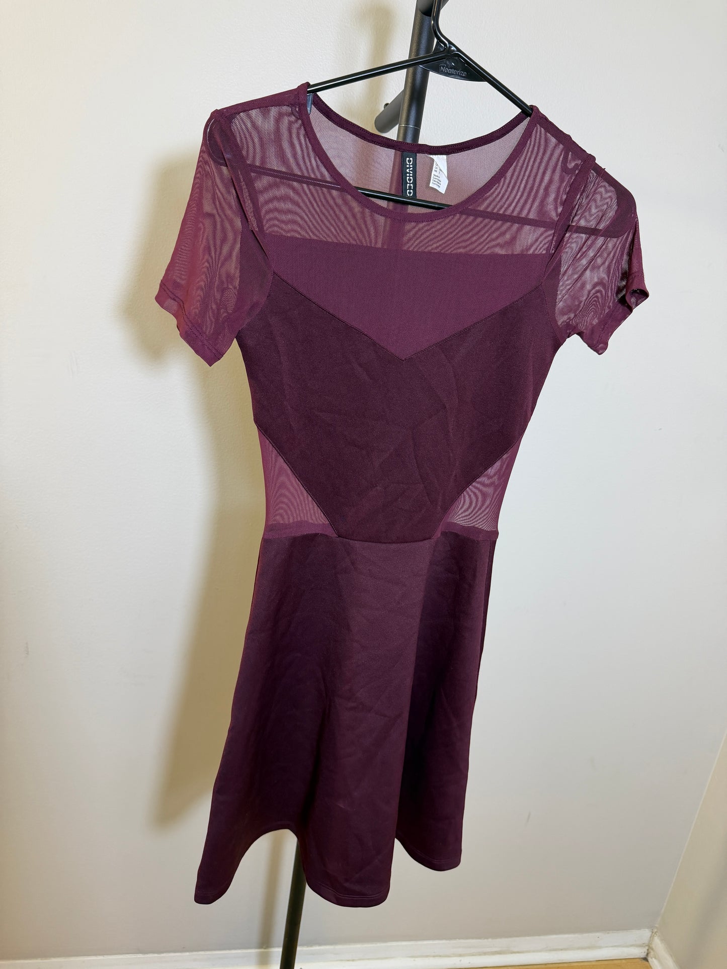 DIDDED Women's Dress Size 2 Purple Mesh