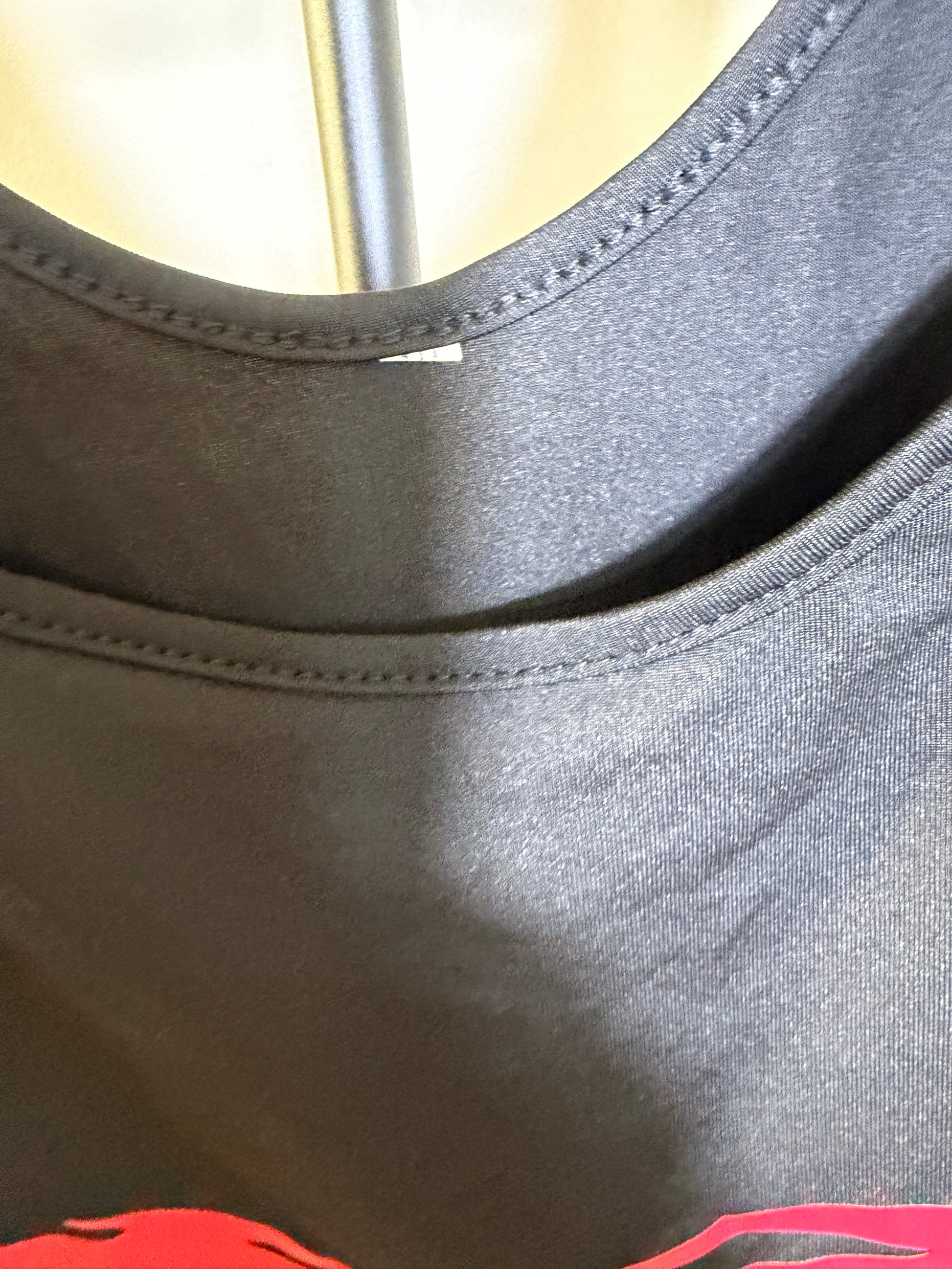 Black Tank Top 5XL with Heart Design - photo 2
