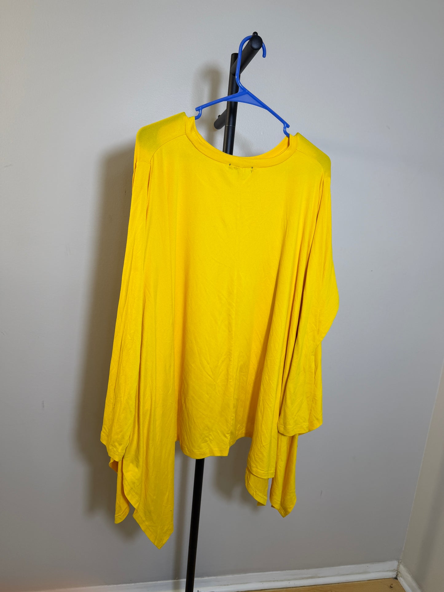 Say What? Women's L Yellow Top - photo 4