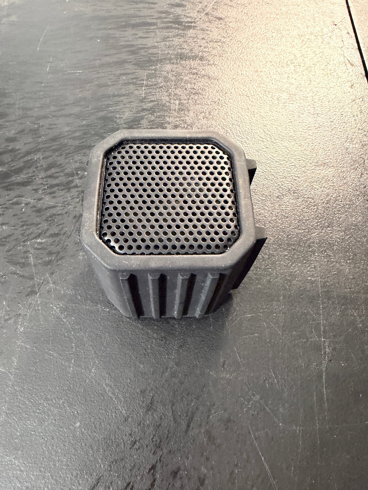 Ecoxgear GDI-EXBL100 Waterproof Bluetooth Speaker - photo 3