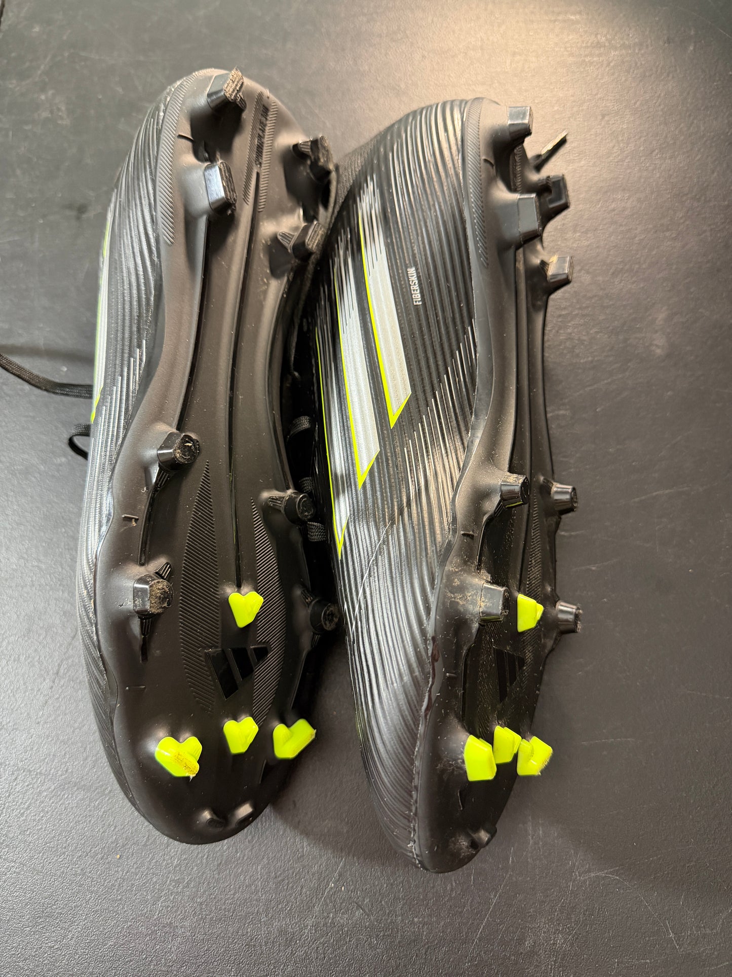 adidas F50 League FG MG Soccer Cleats Black Lucid Lemon US 10 - MDP-00454