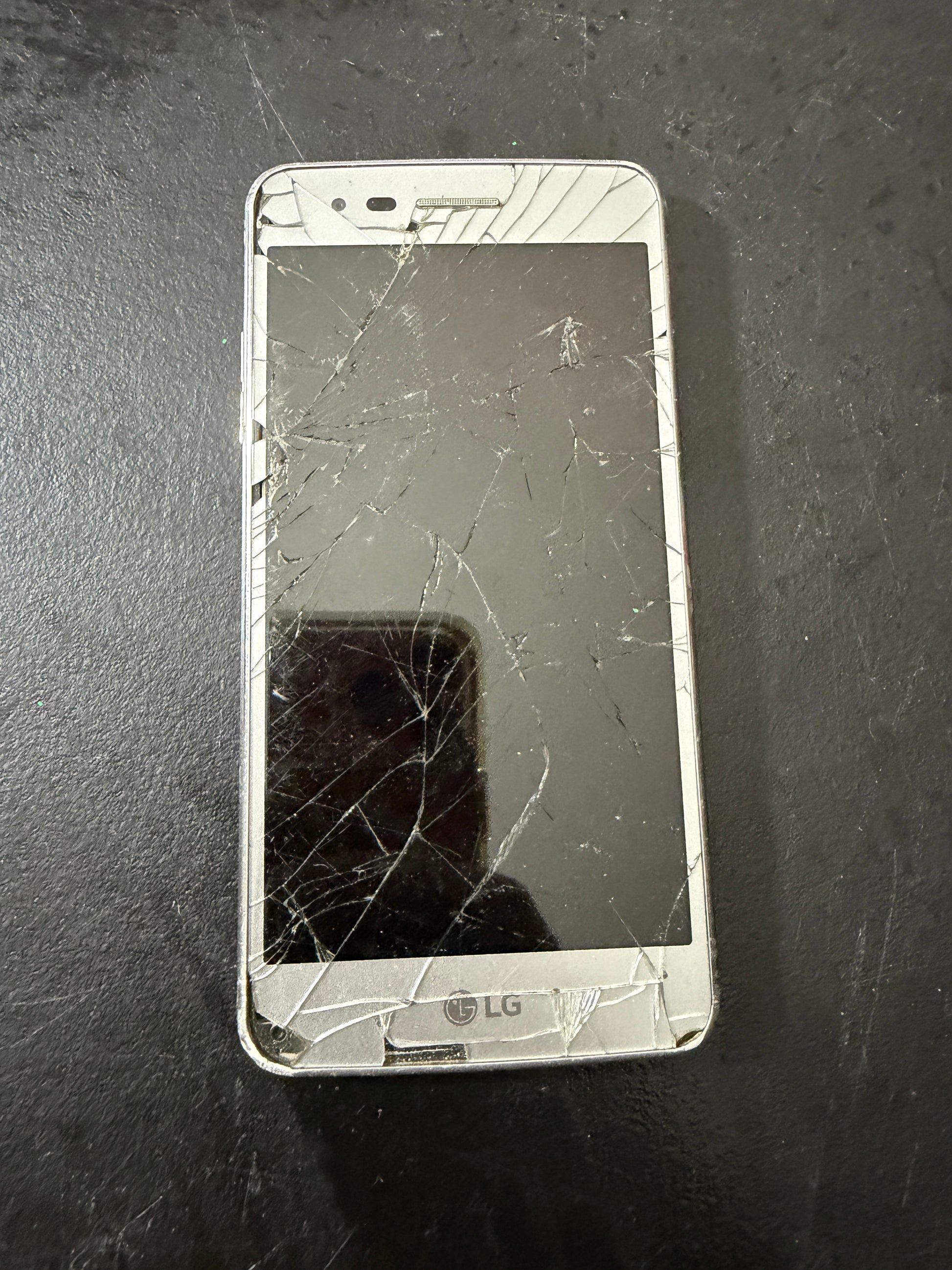 LG K7 MS330 - 8GB - White Android Smartphone - For Parts - MDP-00478