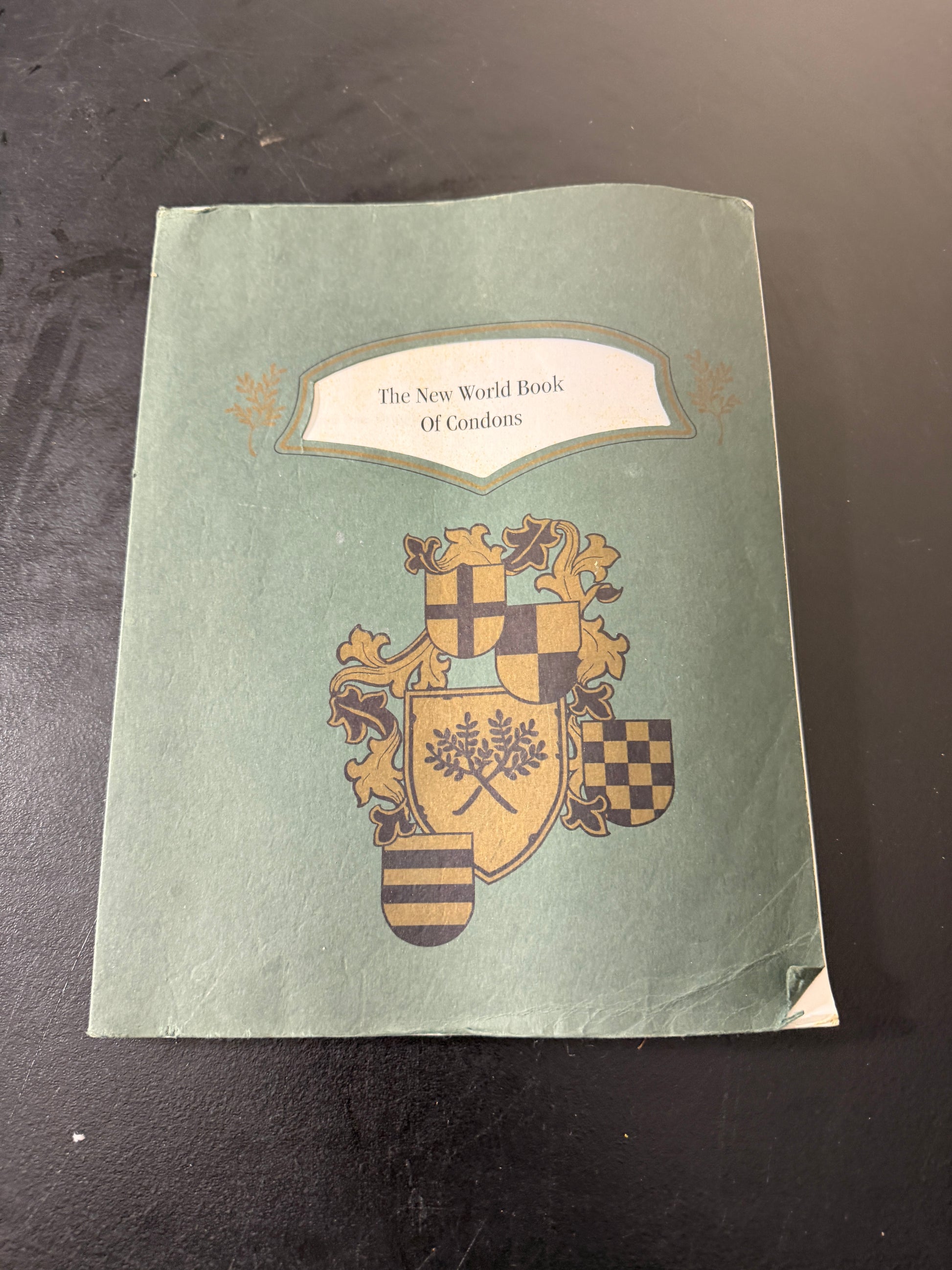 The New World Book Of Condons Book - MDP-00487