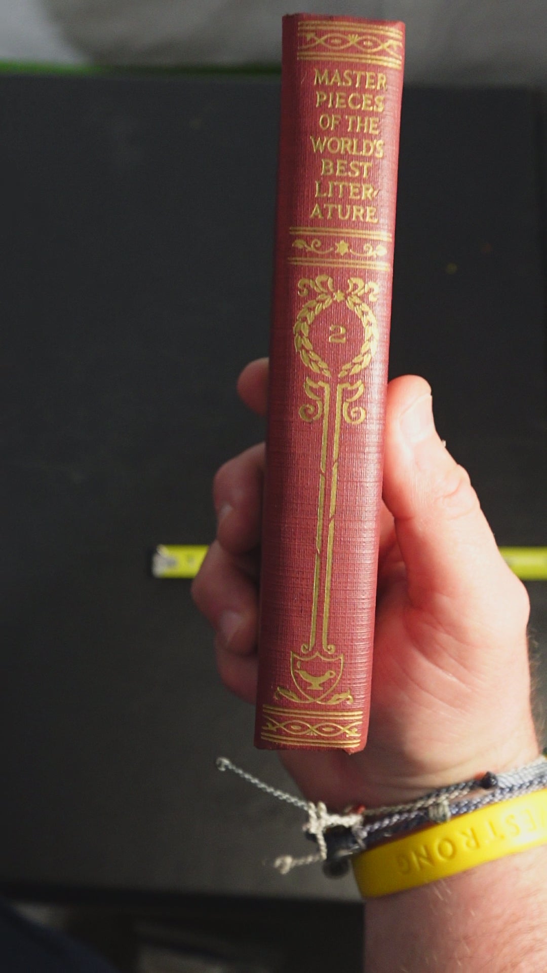 MDP-00516 product video Nathaniel Hawthorne The Scarlet Letter Award Books Edition Book